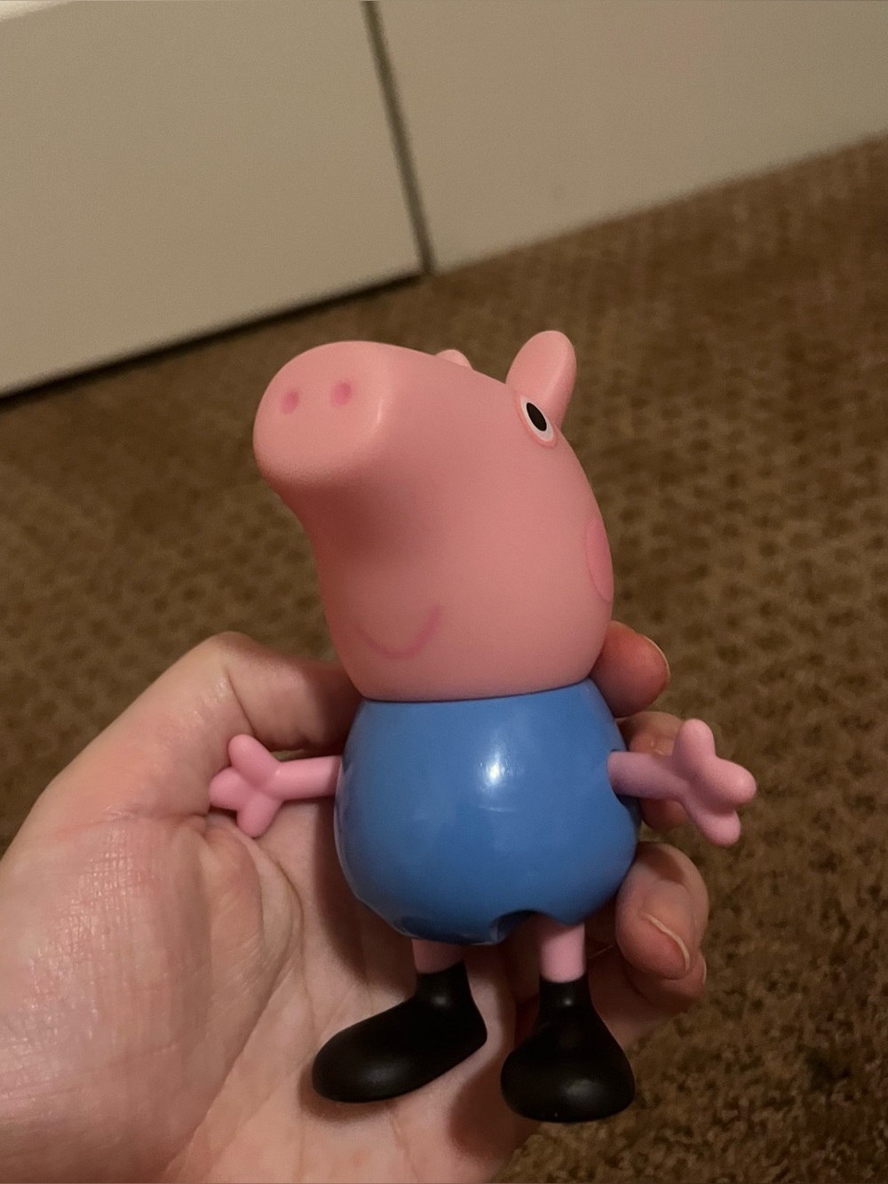 Peppa pig Georgie pig character